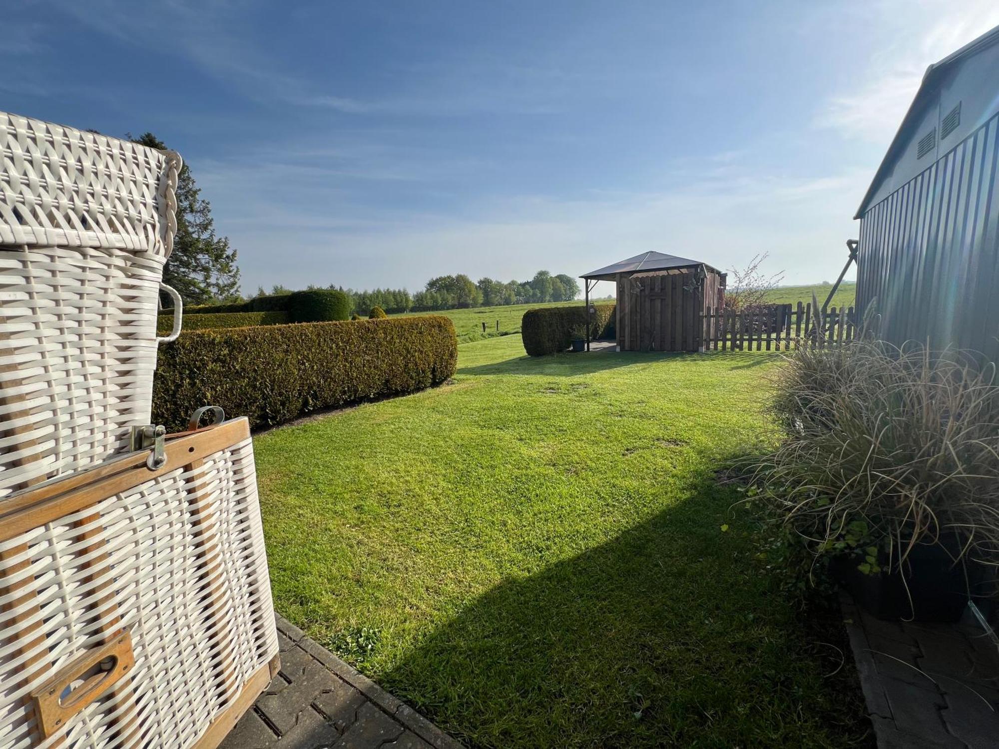 Ferienwohnung Haus Moorblick Mit Garten In Kanallage Wiesmoor Exterior foto